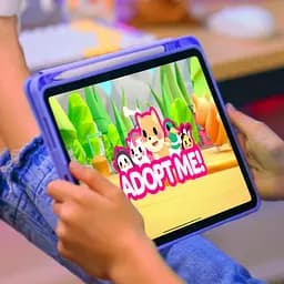 Іграшка-сюрприз в яйці Adopt Me! S2 Surprise Plush Pets в асортименті (AME0020) - мініатюра 7