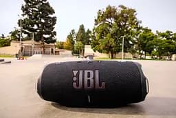 Акустична система JBL Charge 6 Pink (JBLCHARGE6PINK) - мініатюра 10