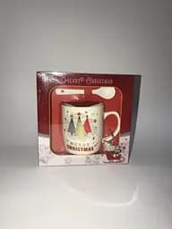 Кружка новогодняя с елками с ложечкой чашка в коробке Gee!