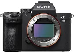 Цифровий фотоапарат Sony Alpha 7 M3 body black (ILCE7M3B.CEC)