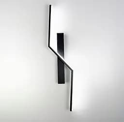 Лівий настінний світильник у чорному корпусі 60 см Арт. YG319/600L (ЛІВА) Line F