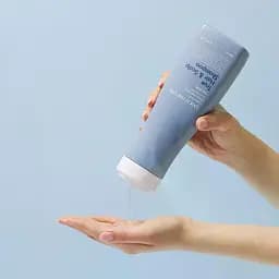 Шампунь Daeng Gi Meo Ri Look At Hair Loss True Hair&Scalp проти випадіння 500 мл - мініатюра 2