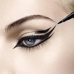 Підводка-фломастер для очей Bourjois Liner Feutre, відтінок Ultra Black, 0,8 мл (8000009847556) - мініатюра 3