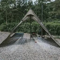 Похідний одномісний намет з гострою верхівкою Naturehike CNK2300ZP025 (Коричнева) - мініатюра 7