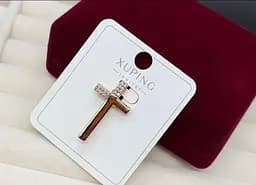 Недорогий хрестик Xuping медичне золото біжутерія прикраса гіпоалергенний хрест із камінчиками під золото