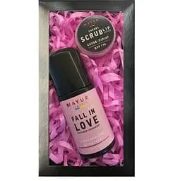 Набор Mayur Уход за телом и губами Любовь и вишня: парфюмированный дезодорант 50 мл + скраб для губ сахарный 15 г