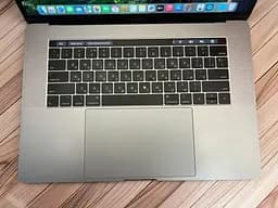 Ноутбук Apple MacBook Pro 15" i7-8850H/32/512 (C02Y61XRJGH6) Б/в - мініатюра 2