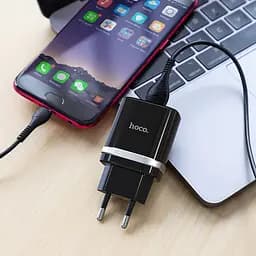 МЗП Hoco C12Q Smart QC3.0 3A (1USB-A) + кабель USB to MicroUSB Чорний - мініатюра 4