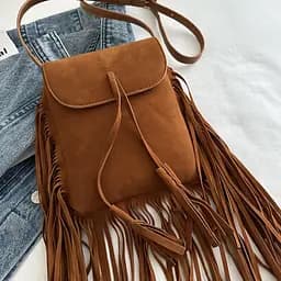 Жіноча стильна сумка з бахромою Lilly P2-9333C