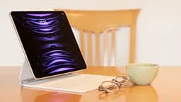 Планшет Apple iPad Pro 11 (2022) Wi-Fi 128GB Silver (MNXE3) [74820] - мініатюра 5