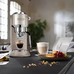 Кавоварка DeLonghi Dedica Arte EC 885 BG (00000023120) - мініатюра 12
