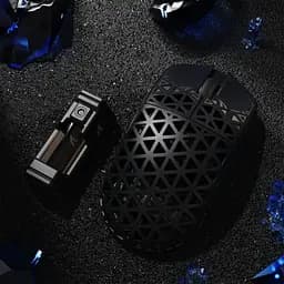 Ігрова мишка ATTACK SHARK R5 Ultra / Три режими підключення / PAW3950MAX / Carbon Fiber / 39 г / Black - мініатюра 5