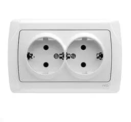 Розетка подвійна з/з Carmen біла