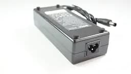 Блок живлення для ноутбука Dell 19.5V, 6.7A, 130W, 7.4x5.0-PIN, 3 hole, black (без кабеля!) - мініатюра 2