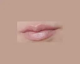Губна помада Avon Ультра відтінок Proper Pink/Рожева мрія 3.6 г - мініатюра 2