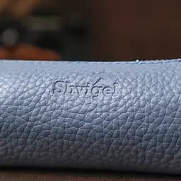 Добротна шкіряна ключниця Shvigel 16542 синя - мініатюра 7