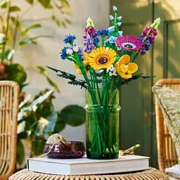 Конструктор LEGO Botanicals Букет польових квітів 939 деталей (10313) - мініатюра 4