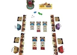 Настільна гра Plan B Games Верблюди, вперед. У міжсезонні (Camel Up: Off Season) (англ.) + QR-код на укр. правила (PZE20090EN) - мініатюра 5
