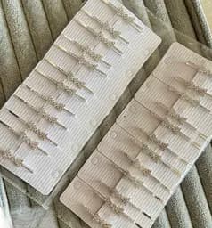 Набір заколки-невидимки з стразами у формі бантика 24 шт Серебристий