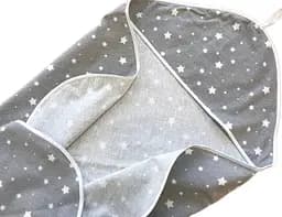 Байковое полотенце Moontime "Звездопад белый на сером"