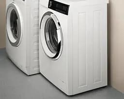 Пральна машина Electrolux фронтальна 7 кг 1400 A+++ 48 см дисплей інвертор білий - мініатюра 2