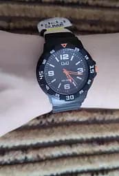 Годинник Q&Q V02A-015VY