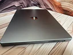 Ноутбук Apple MacBook Pro 16" 2021 M1 MAX/32/512 (CFP6WK6MMV) Б/в - мініатюра 5