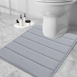 Сучасний килимок для ванної Aquarius з ефектом пам'яті U-подібний контурний 50 х 50 см Сірий у смужку