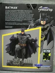 Фігурка діорама Diamond Select Dc Comic Gallery Бетмен на даху Готем-сіті 25см statue B 10.59 - мініатюра 4