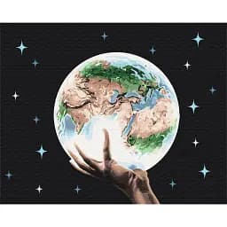 Картина по номерам Brushme Планета в руках человека 40x50 см