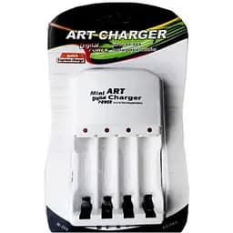 Зарядний пристрій Art Charger M-208 на 4 акумуляторні батареї ААА та АА білий