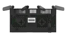 Бездротовий маршрутизатор MikroTik RB4011iGS+5HacQ2HnD-IN - мініатюра 4