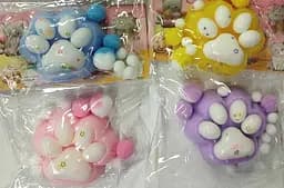 Набір іграшок-антистрес A-Toys Лапка котика 7 см 4 кольори