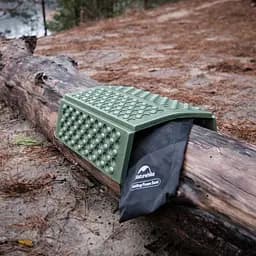Сидушка Naturehike NH20PJ025 складна XPE з чохлом 15 мм темно-зелена - мініатюра 9