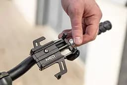 Держатель смартфона для велосипеда, алюминиевый, Neo Tools диапазон 5.5-9.5 см - мініатюра 3