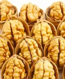 Саджанець Agro-Market Волоський горіх Десертний (середній термін дозрівання) 1 шт. в упаковці (53328)