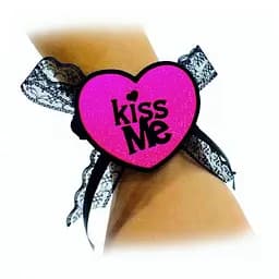 Браслет на руку Kiss Me
