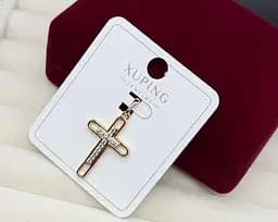 Підвіска хрестик біжутерія з медичного золота Xuping жіночі прикраси на кожен день хрест із камінчиками на шию