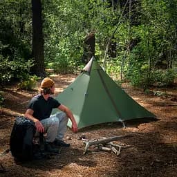 Надлегкий одномісний намет з гострою верхівкою Naturehike NH17T030-L (Темно-зелений) - мініатюра 5
