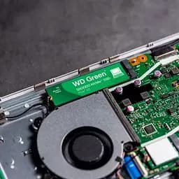 Накопичувач SSD M.2 2280 1TB SN3000 WD (WDS100T4G0E) - мініатюра 3