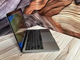 Ноутбук Apple MacBook Pro 13.3" A1706 i7-7567U/16/251 (C02VP05YHV2Q) Б/в - мініатюра 4