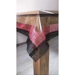 Скатерть силиконовая с красно-черной стразовой лентой 360х170 см