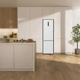 Холодильник Gorenje з нижн. мороз. камерою, 203х66х60см, 2 двері, 283(130) л, А+, Total NF, Зона св-ті, Інвертор, Зовн. Дисп, Wi-Fi, білий - мініатюра 2