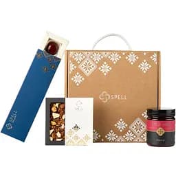 Подарунковий набір Spell Смаки України 415 г