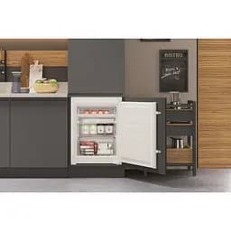 Холодильник Hotpoint Ariston HAC20 T321 з морозильною камерою - мініатюра 8