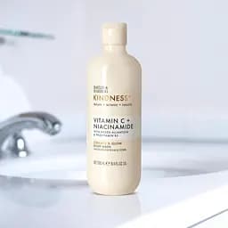 Гель для душу Baylis & Harding Kindness+ Vitamin C and Niacinamide 500  мл - мініатюра 2