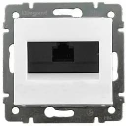 Розетка інформаційна RJ45 кат. 5e UTP Valena Classic Legrand osv0002061