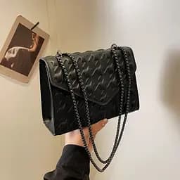 Кросбоді каркасне в стьобаній еко-шкірі Lilly P4-8988A