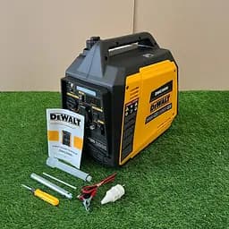 Генератор Інверторний бензиновий DeWalt DWG3000i (2.8-3.0 кВт) +Дисплей - мініатюра 4