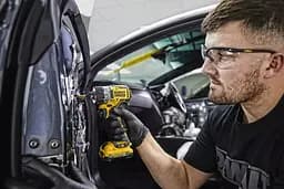 Шурупокрут акумуляторний безщітковий DeWalt з АКБ та ЗП DCF601D2 - мініатюра 4